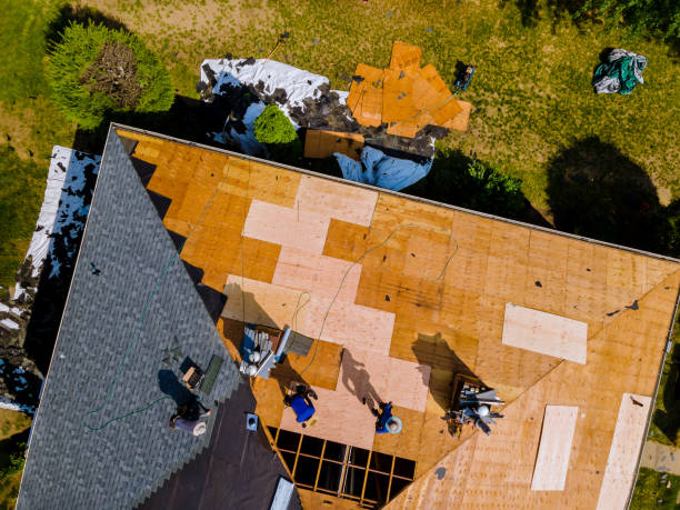 Best Affordable Roofing Company  in Wolcottville, IN